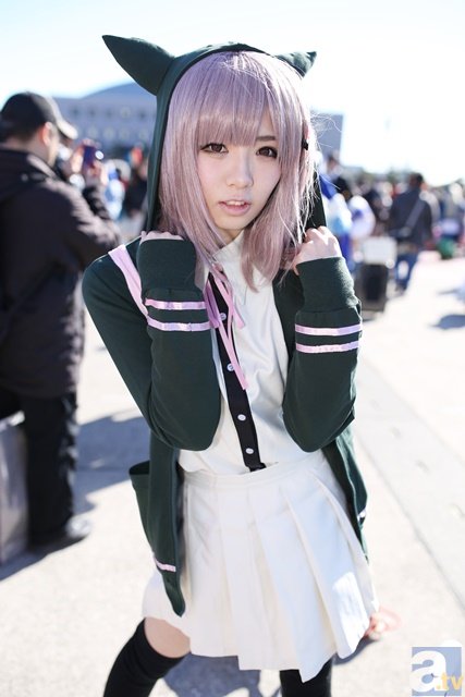 足球直播_《X战警:黑凤凰》全员集结新海报 变种人琴·葛蕾黑化爆发(图2) 足球直播